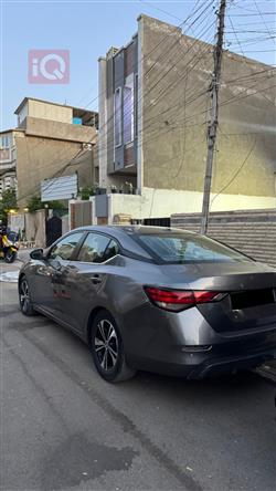 نيسان سنترا